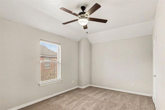 11009 SW 39th Court, Mustang, OK 73064