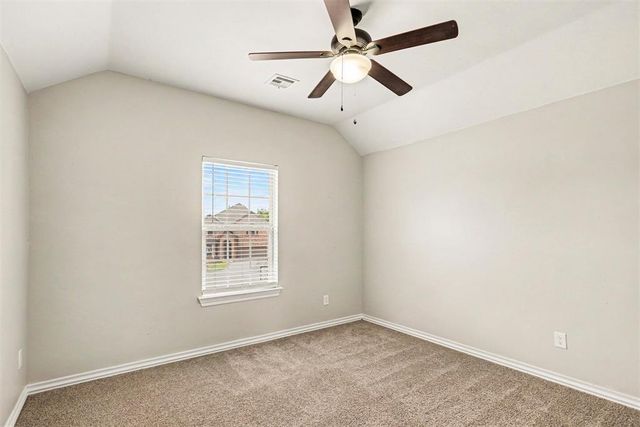 11009 SW 39th Court, Mustang, OK 73064