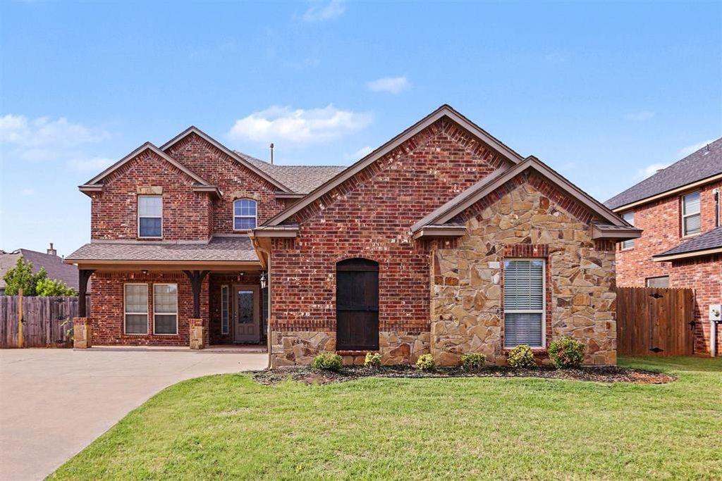 11009 SW 39th Court, Mustang, OK 73064