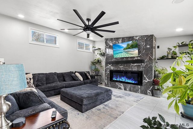 5417 FREDERICK DR, Cheyenne, WY 82009