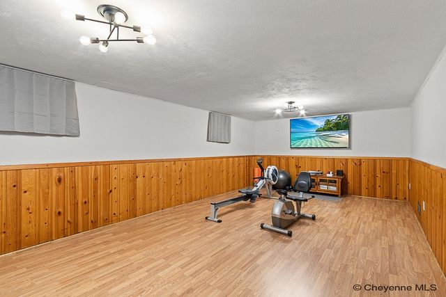 5417 FREDERICK DR, Cheyenne, WY 82009