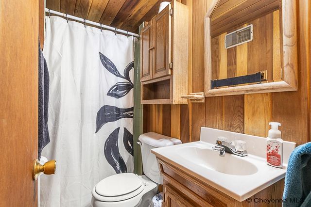 5417 FREDERICK DR, Cheyenne, WY 82009