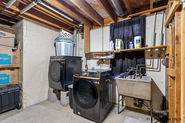 5417 FREDERICK DR, Cheyenne, WY 82009