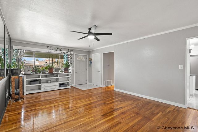 5417 FREDERICK DR, Cheyenne, WY 82009