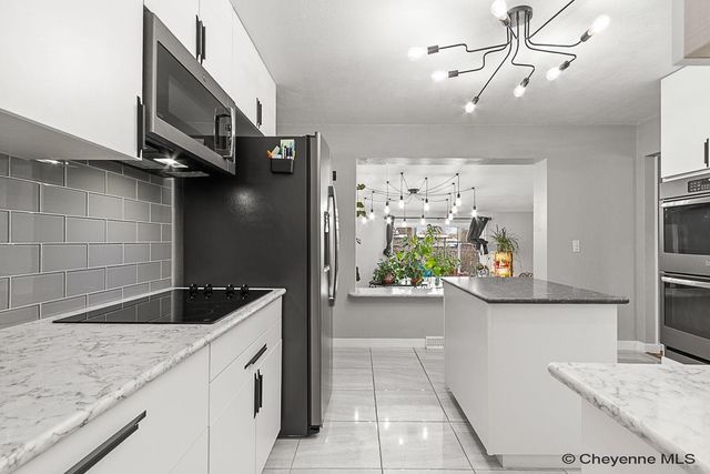 5417 FREDERICK DR, Cheyenne, WY 82009