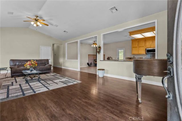 40647 Shallow Springs, Leona Valley, CA 93551
