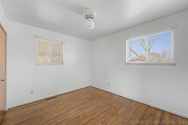 408 E E Street, Jenks, OK 74037