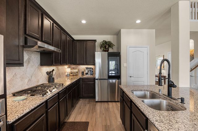 341 Burgundy Drive, Alvin, TX 77511