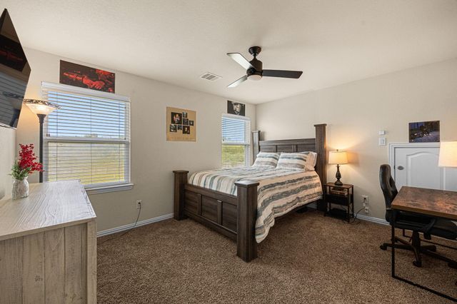341 Burgundy Drive, Alvin, TX 77511