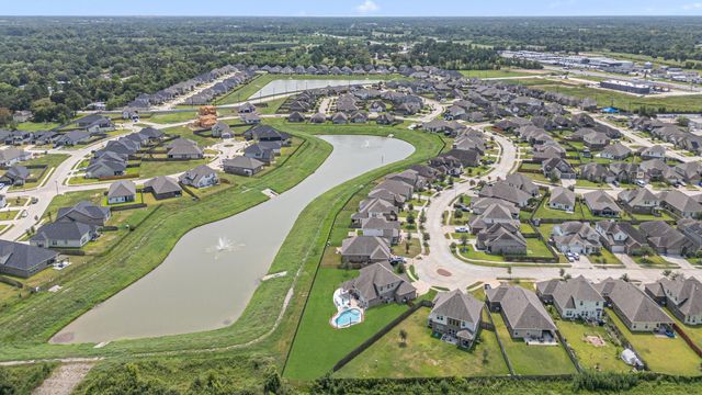 341 Burgundy Drive, Alvin, TX 77511