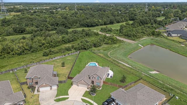 341 Burgundy Drive, Alvin, TX 77511