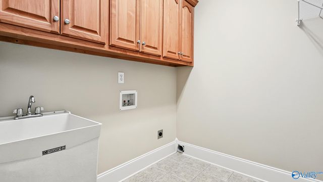 16128 Shropshire Drive SE, Huntsville, AL 35803