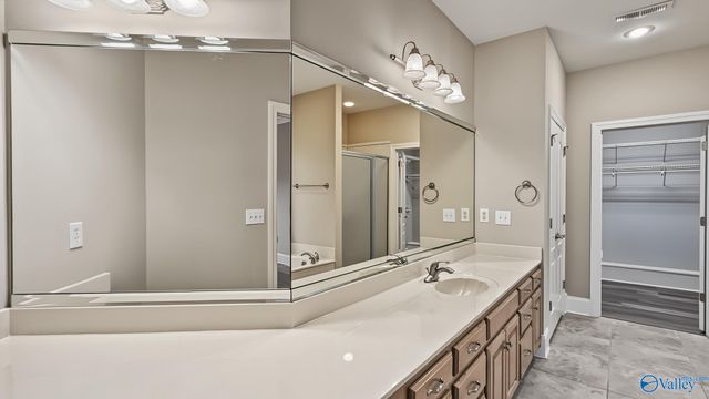 16128 Shropshire Drive SE, Huntsville, AL 35803