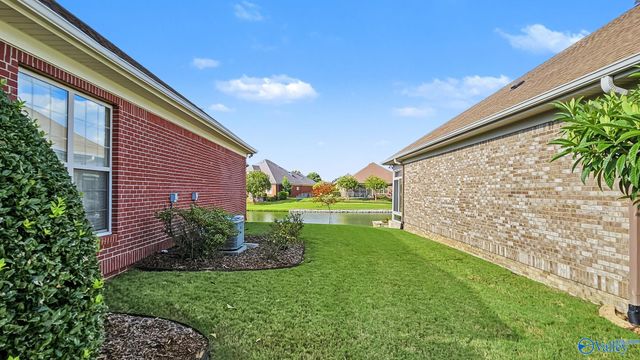 16128 Shropshire Drive SE, Huntsville, AL 35803