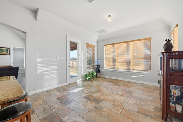 25275 Williams Drive, Justin, TX 76247