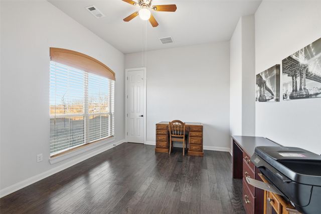 25275 Williams Drive, Justin, TX 76247