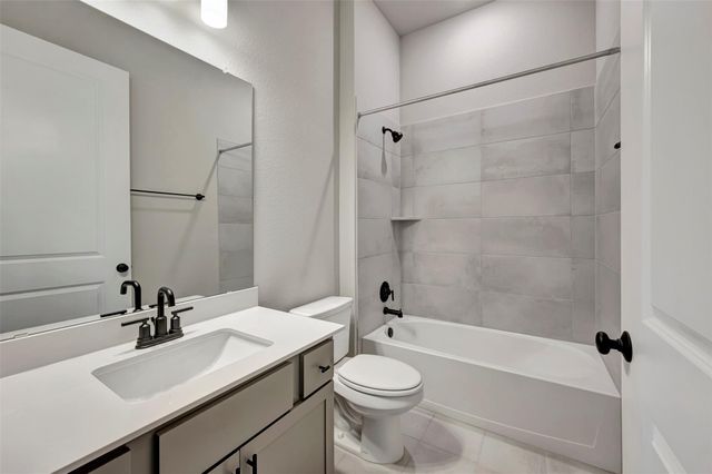 186 Grayson Elm PASS, Dripping Springs, TX 78620