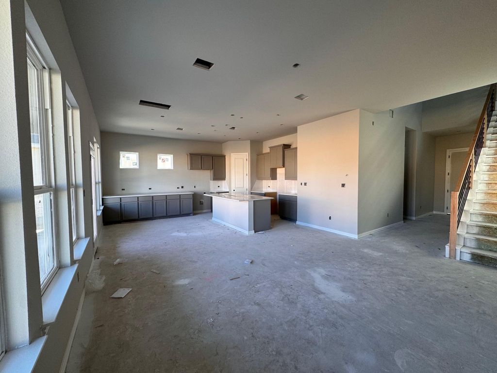 186 Grayson Elm PASS, Dripping Springs, TX 78620