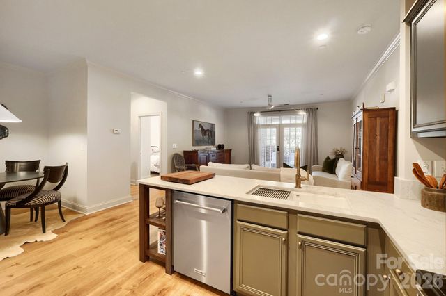 518 Clarice Avenue 100, Charlotte, NC 28204