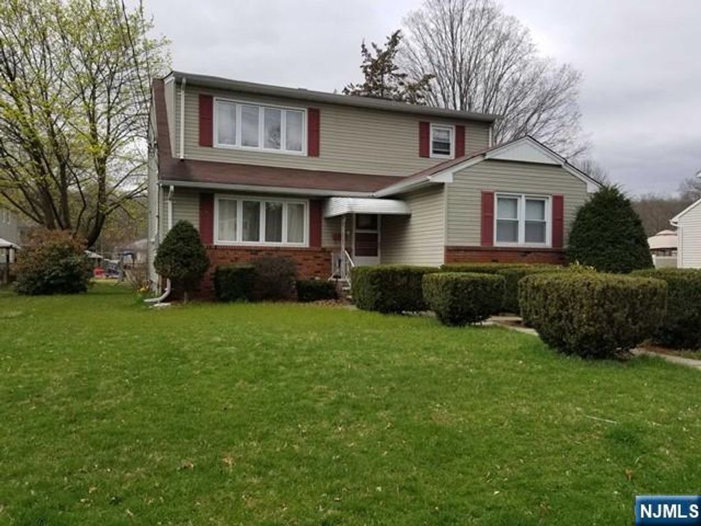 31 Garbarino Avenue 2, Wanaque, NJ 07465