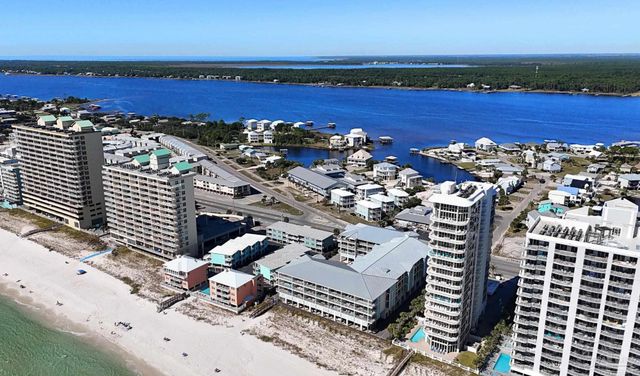 920 W Lagoon Ave A107, Gulf Shores, AL 36542