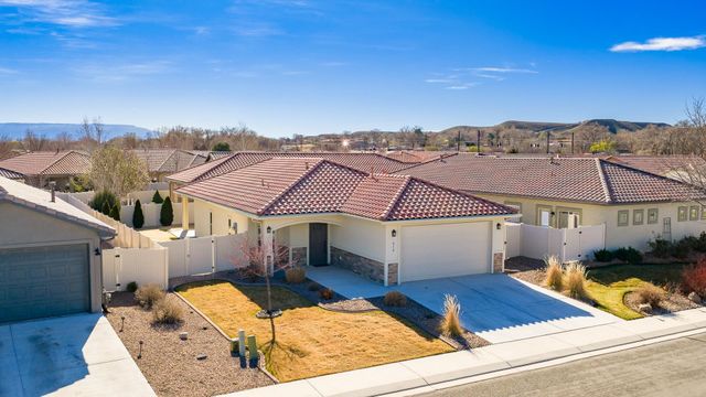 212 Monitor Mesa Court, Grand Junction, CO 81503