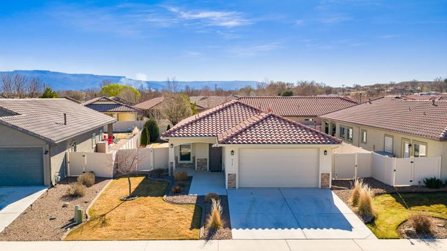 212 Monitor Mesa Court, Grand Junction, CO 81503