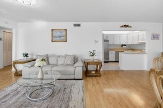 321 Knotty Pine Circle C-2, Greenacres, FL 33463