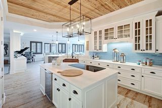 5 Calhoun Avenue PH705, Destin, FL 32541