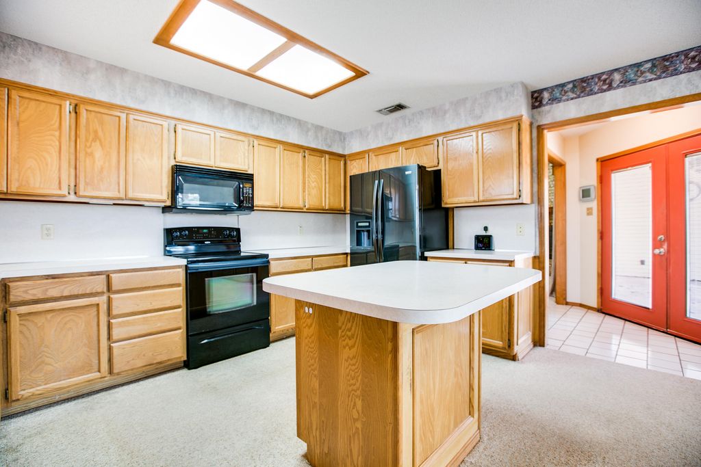 Image 13 of property listing at 4201 Shefflera Drive, San Angelo, TX 76904