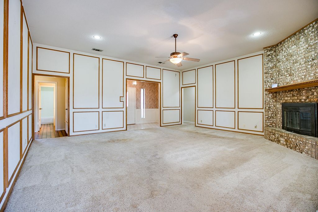 Image 9 of property listing at 4201 Shefflera Drive, San Angelo, TX 76904