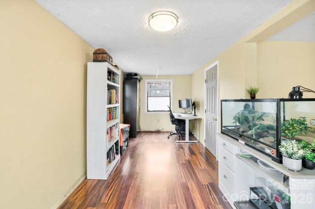 38 Pisgah View Road, Asheville, NC 28806