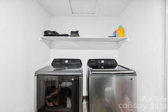 38 Pisgah View Road, Asheville, NC 28806