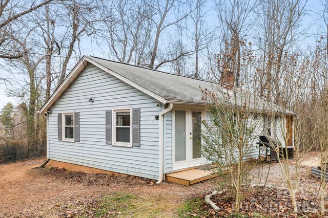 38 Pisgah View Road, Asheville, NC 28806