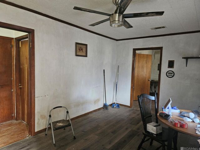 8451 Steve Johnson Dr, St Francisville, LA 70775