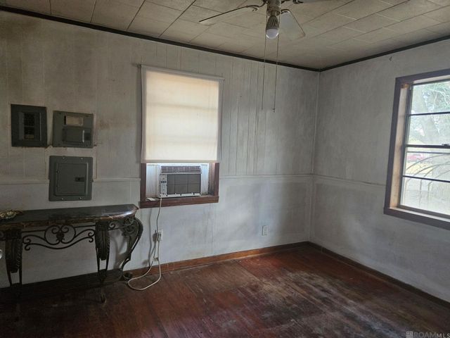 8451 Steve Johnson Dr, St Francisville, LA 70775