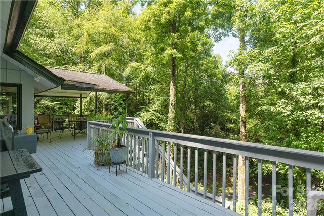 1270 Glen Cannon Drive, Pisgah Forest, NC 28768