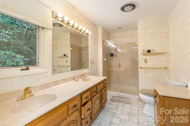 1270 Glen Cannon Drive, Pisgah Forest, NC 28768