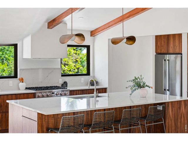 922 Club View Rd, Fort Collins, CO 80524