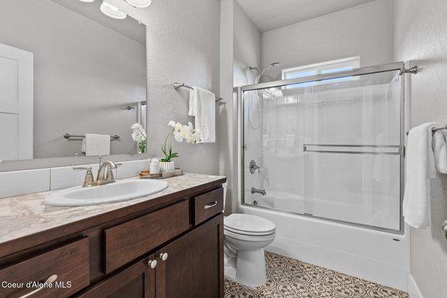 3393 N Coleman St, Post Falls, ID 83854