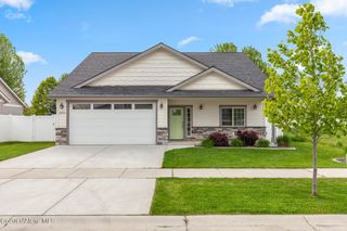 3393 N Coleman St, Post Falls, ID 83854