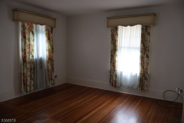 40 Prospect St, Summit City, NJ 07901