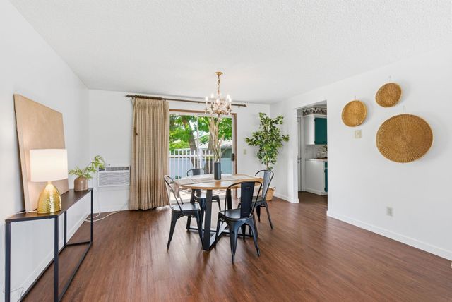 806 S Adams Rd, Spokane Valley, WA 99037