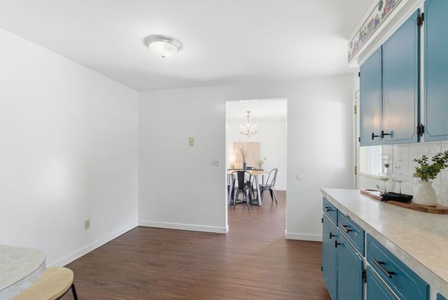806 S Adams Rd, Spokane Valley, WA 99037
