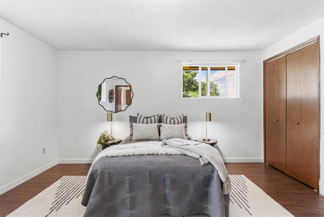 806 S Adams Rd, Spokane Valley, WA 99037