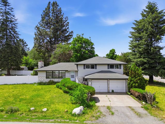 806 S Adams Rd, Spokane Valley, WA 99037