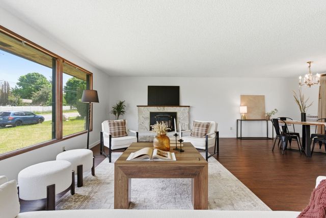 806 S Adams Rd, Spokane Valley, WA 99037