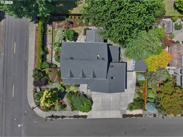 4803 Se VIEWPOINT Dr, Troutdale, OR 97060