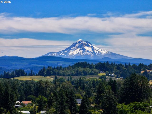 4803 Se VIEWPOINT Dr, Troutdale, OR 97060