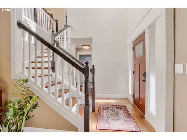 4803 Se VIEWPOINT Dr, Troutdale, OR 97060